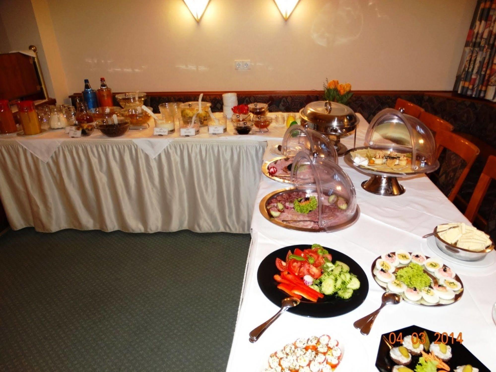 Hotel Villa Kipping Am Hauptbahnhof Dresden Luaran gambar